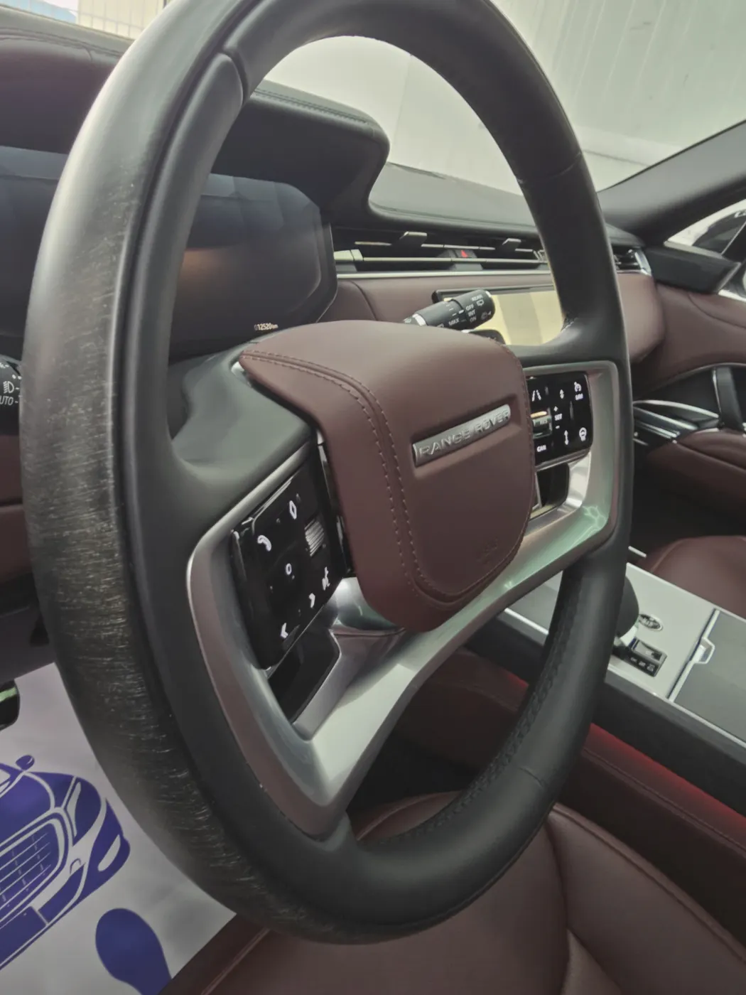 Волан на Range Rover